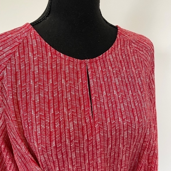 Creative Commune White and Red Skater Dress - Picture 2 of 7